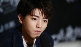 吃瓜娱乐王俊凯图片,萌态十足引网友热议