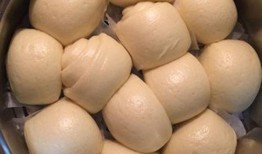 娱乐吃瓜酱馒头视频,揭秘网红美食背后的故事