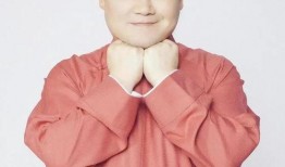 女大学生娱乐圈吃瓜,揭秘校园里的明星八卦风云